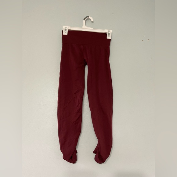 MPG Dark Burgundy leggings - Picture 2 of 5
